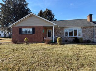 1521 Limeport Pike #B, Coopersburg, PA 18036
