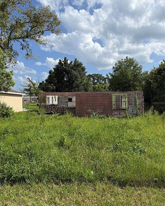 1st image of 2661 W 22ND STREET