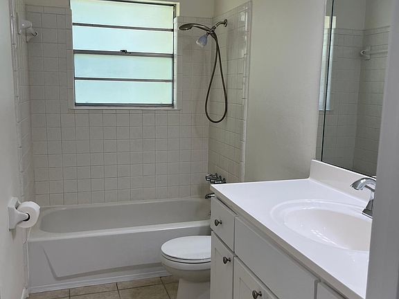 5th image of 124 Ben Dr