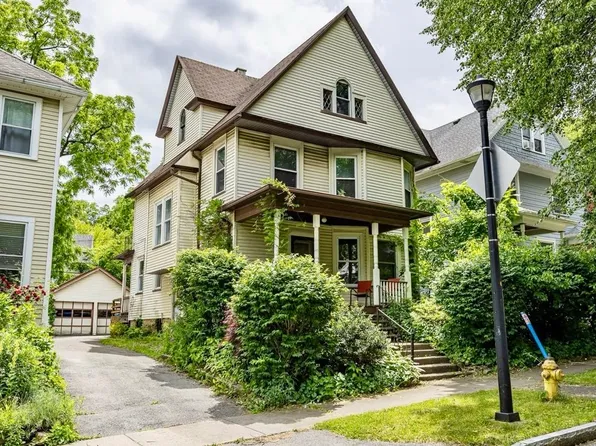 48 Rosedale St, Rochester, NY 14620