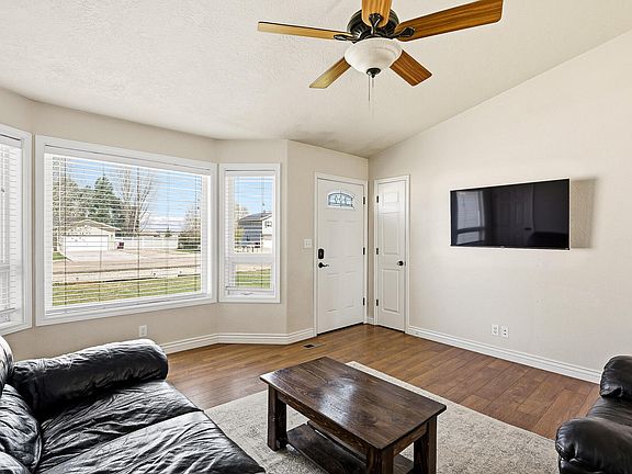 5th image of 4133 W 525 N