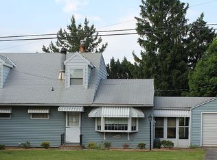 1117 Macungie Ave, Emmaus, PA
