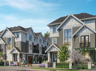 1520 Foul Bay Rd #1, Victoria, BC V8R 4Z9