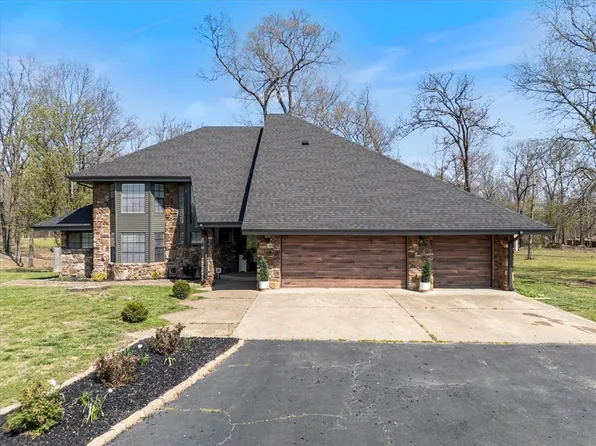 469267 Highway 100 W, Stilwell, OK 74960