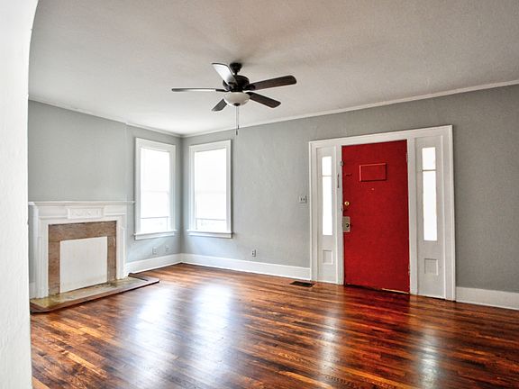 3rd image of 2384 Forrest Ave Unit W