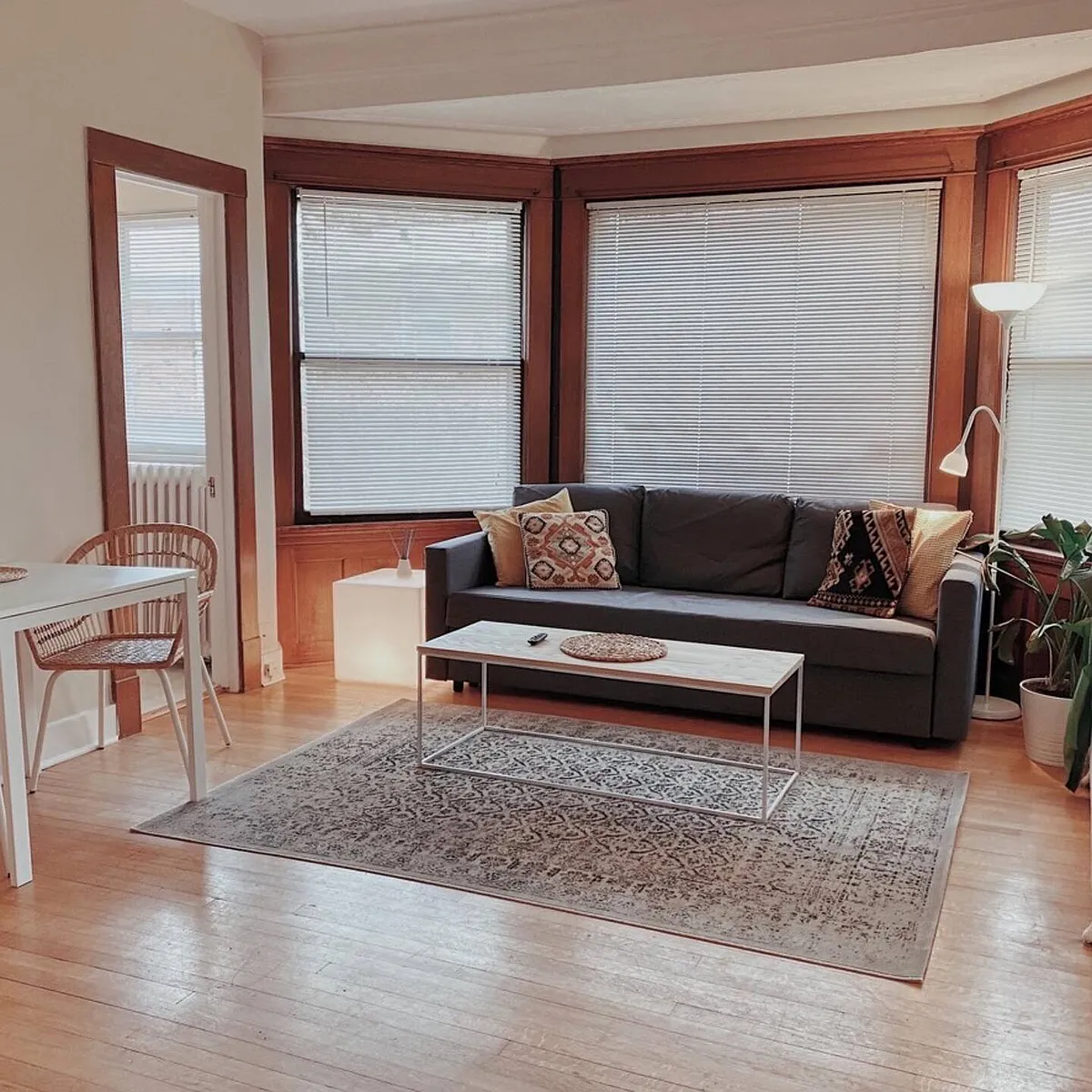 Building Photo - 4710 Cass St #1