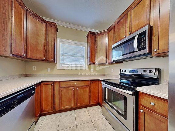 3rd image of 1729 Bonnie Roach Ln