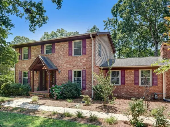 212 Taft St, Eden, NC 27288