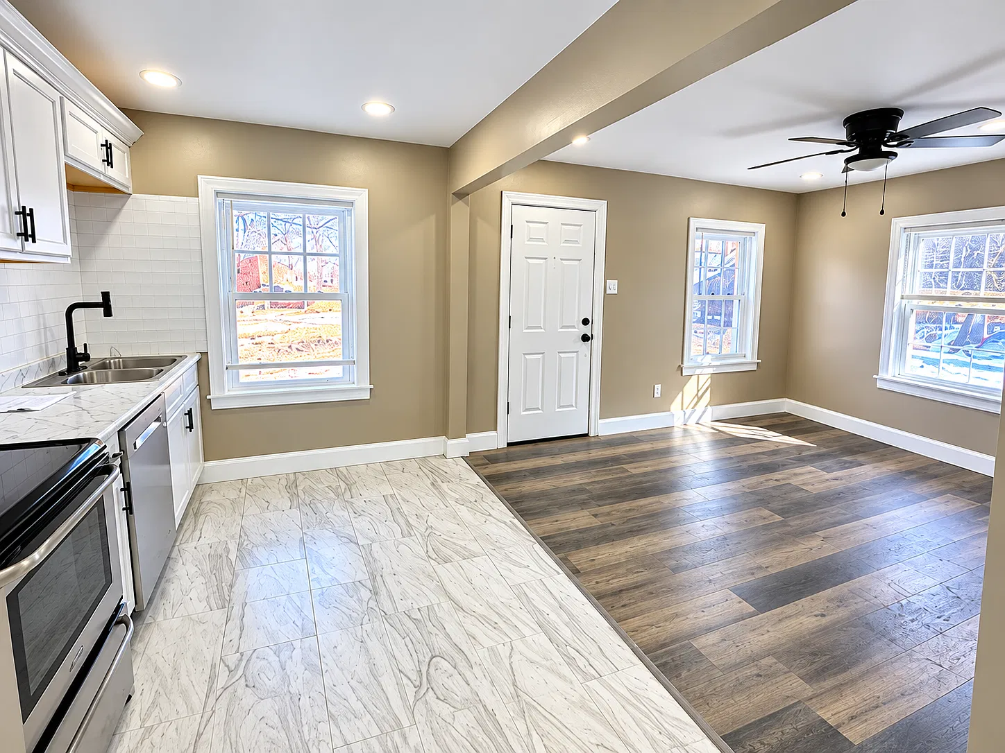 2 bed, 1260 sqft, $1,100 — Photo 2