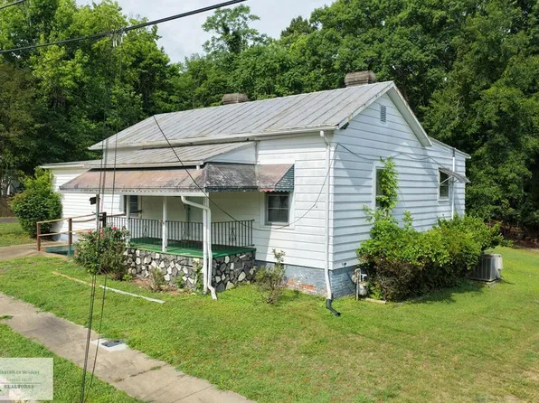 13 Oak Ridge Ave, Danville, VA 24541