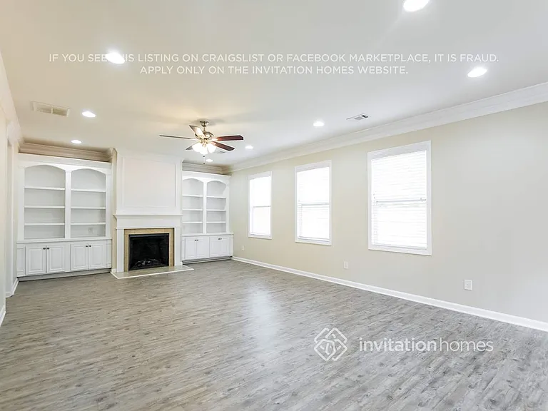 642 Ivy Chase Loop — Photo 4