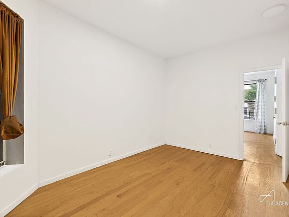 4th image of 631 Grand Ave APT 2R