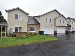 301 N Hill St APT D, Lodi, WI 53555