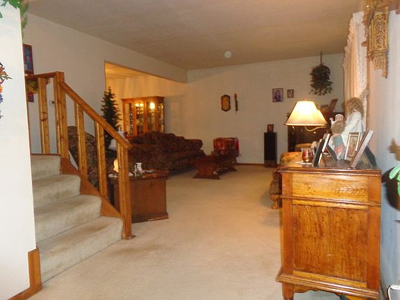 3rd image of 1955 Quail Ct
