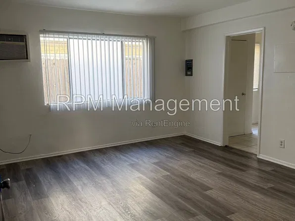 6645 Etiwanda Ave APT 4A, Reseda, CA 91335