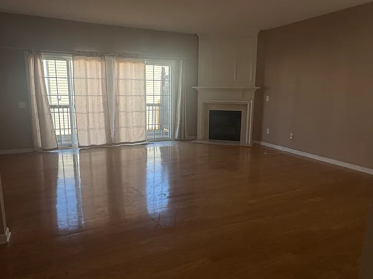 5512 Werburgh St — Photo 4