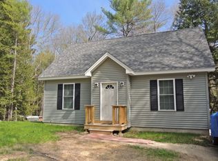 249 Long Shores Dr, Barrington, NH 03825