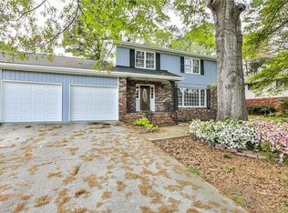 1423 Martin Nash Rd, Lilburn, GA 30047