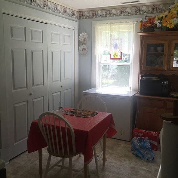 2nd image of 218 Cox Aly