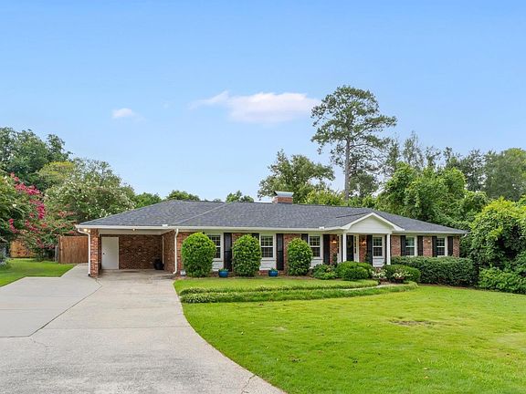 2nd image of 5826 Sylvan Dr