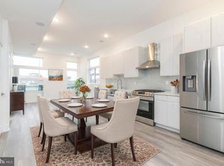 90 Laurel St #C, Philadelphia, PA 19123