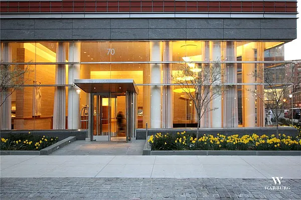 Sold by Warburg | media 46