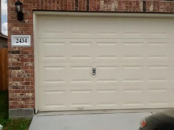 2nd image of 2434 Grey Reef Dr
