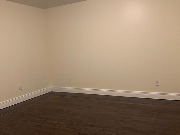 3rd image of 12234 Rockaway Blvd #2