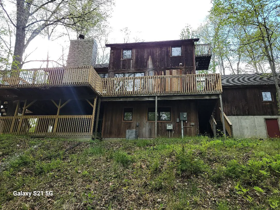 Building Photo - 1685 Treetop Ln