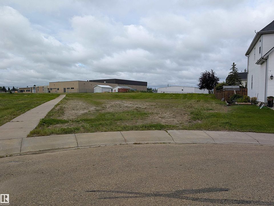 1st image of 31 Beaverhill View Cres
