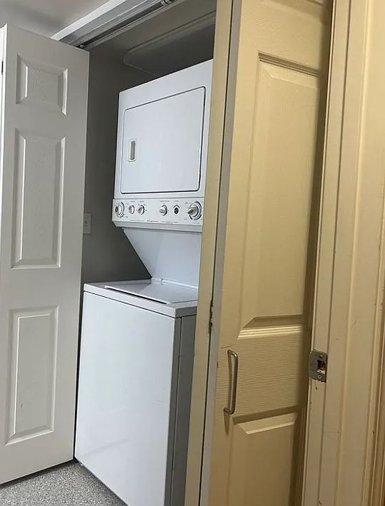 1st image of 993 Tremont St #3B