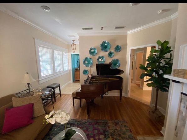 214 W University Ave #F