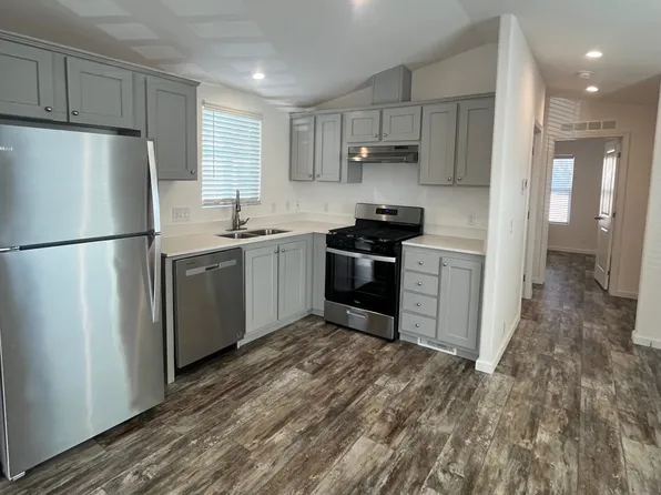 124 Hedy Ln, Davis, CA 95618