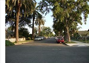3rd image of 429 S Laurel Ave