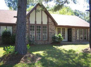 6414 Abraham Lincoln Dr, Jackson, MS 39213