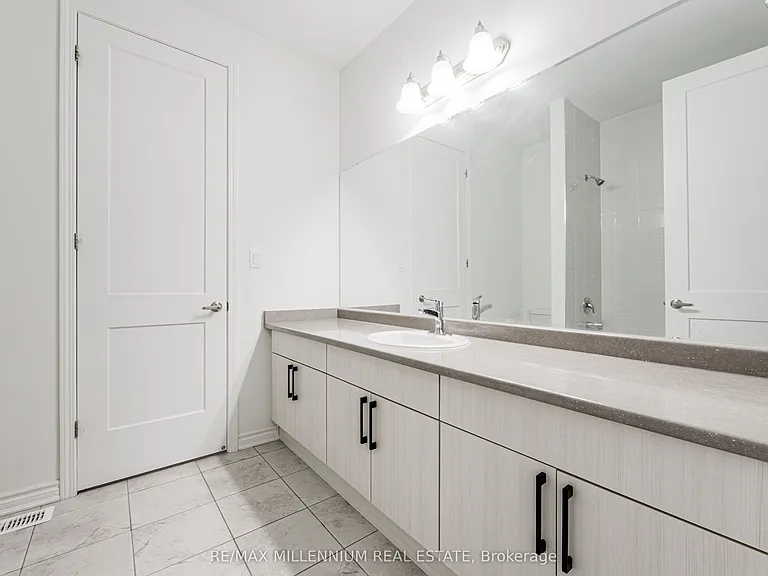 1504 Scarlett Trl — Photo 36