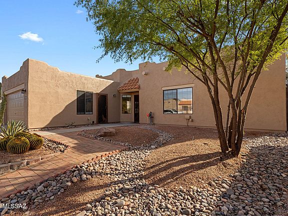 4th image of 2621 W Camino Llano