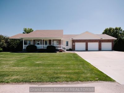 203 Ponderosa Dr, Grand Island, NE, 68803
