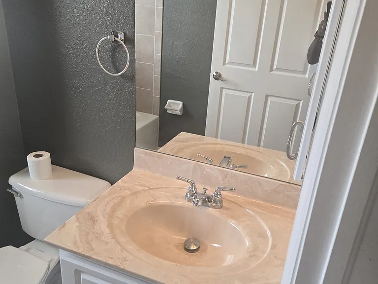 838 SW 47th Ter #203 — Photo 10