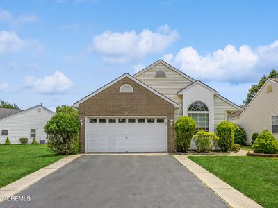 37 Carmacks Way, Toms River, NJ, 08757