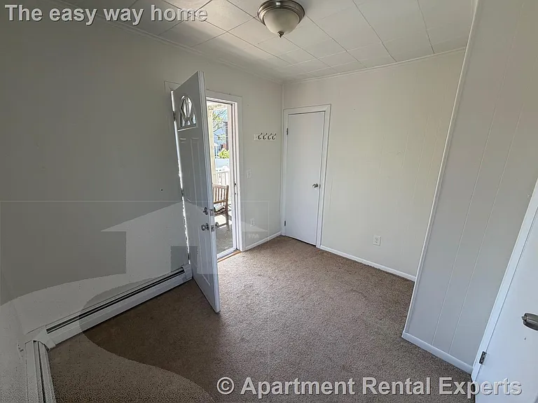 44 Lincoln St — Photo 6