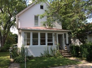 112 Washington Park, Waukegan, IL 60085