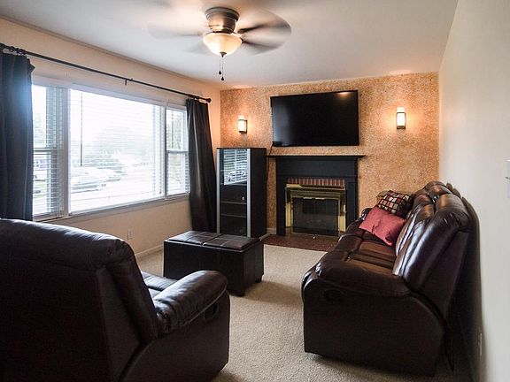 4th image of 613 Saint Anthony Dr