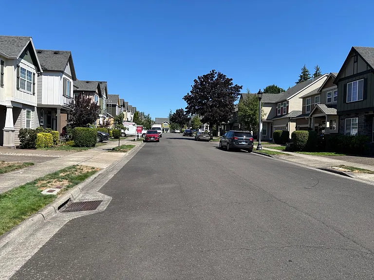 20681 SW Rosemount St — Photo 9
