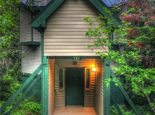 180 Chamonix Pl, Snoqualmie Pass, WA 98068
