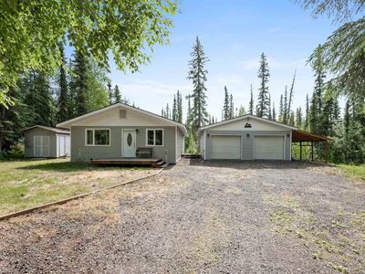 3181 Storey Dr, North Pole, AK, 99705