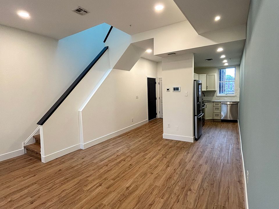 1st image of 507 S 6th St #A