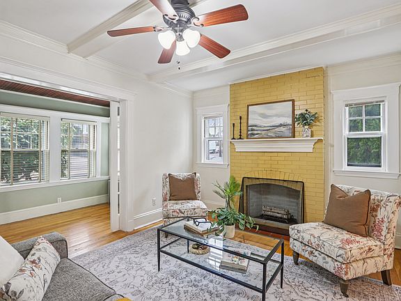 3rd image of 48 Gilbert Rd #48