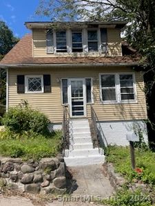 33 Orange Terrace, West Haven, CT, 06516