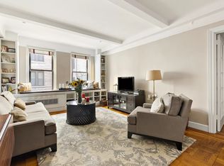 18 W 70th St APT 1D, Manhattan, NY